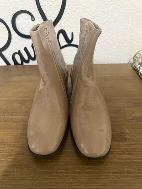 Women’s Patent Ankle Boots in Nude Beige